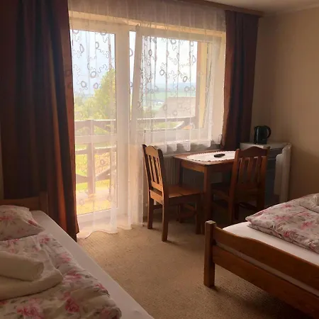 Dwa Zamki Rum i privatbostad Czorsztyn